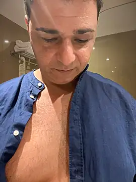 SecretlyDD online show from 25, 2, 2025