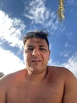 SecretlyDD online show from 26, 2, 2025