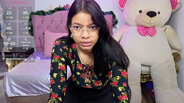 Emilly tay online show from 10, 1, 2025