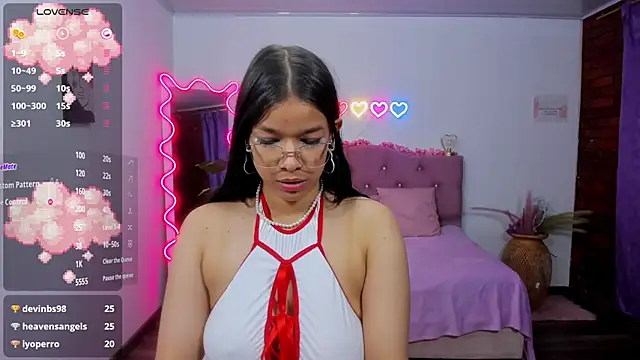 Emilly tay online show from 9, 2, 2025