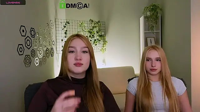 playful sophie online show from 3, 2, 2026