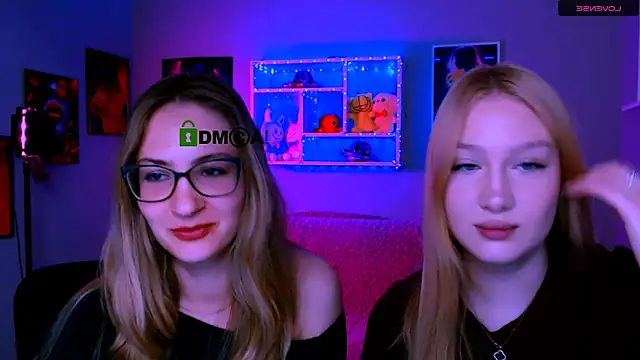 playful sophie online show from 15, 4, 2026