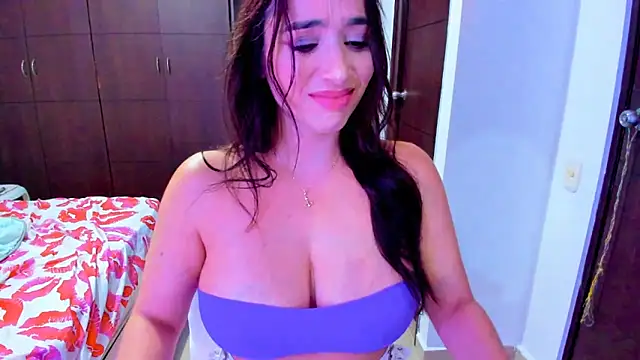 hugetits90xxx online show from 4, 1, 2025