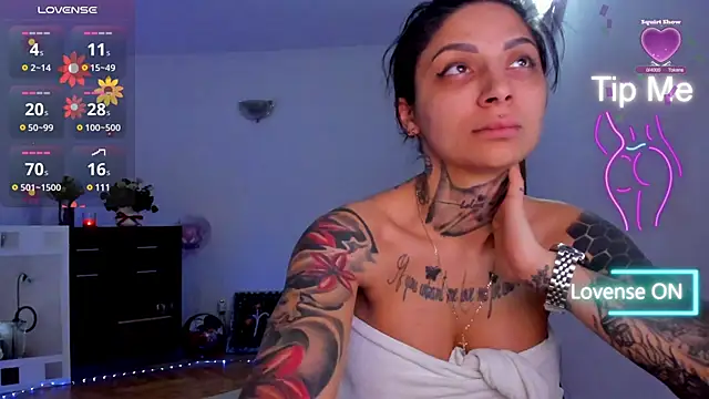 Lucky Deniz online show from 8, 3, 2025