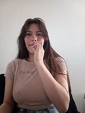 Snapshot of eriika_deep_ chatting on 26, 2, 2025 eriika deep online show from 26, 2, 2025