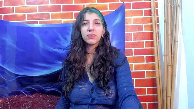 Snapshot of marlenna chatting on 2, 1, 2025 marlenna online show from 2, 1, 2025