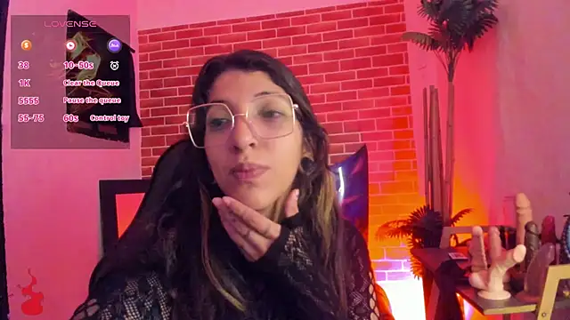 Snapshot of marlenna chatting on 11, 9, 2025 marlenna online show from 11, 9, 2025