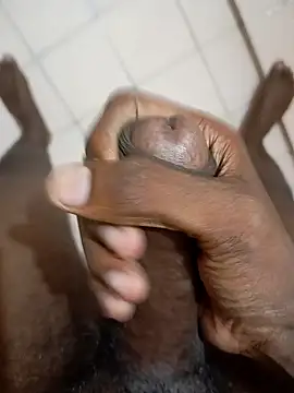 Snapshot of tharu111111 chatting on 12, 3, 2025 tharu111111 online show from 12, 3, 2025