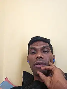 Snapshot of santhikuma chatting on 5, 3, 2026 santhikuma online show from 5, 3, 2026