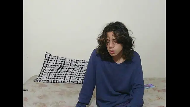 Snapshot of HotCakesuwu chatting on 28, 10, 2025 HotCakesuwu online show from 28, 10, 2025