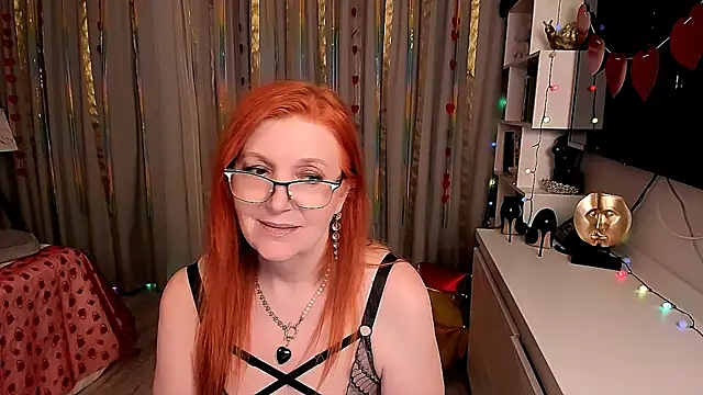 Fire-Fox-One online show from 17, 2, 2025