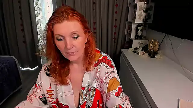 Fire-Fox-One online show from 7, 10, 2025