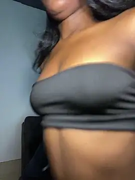 Zizi-campbel online show from 30, 1, 2025