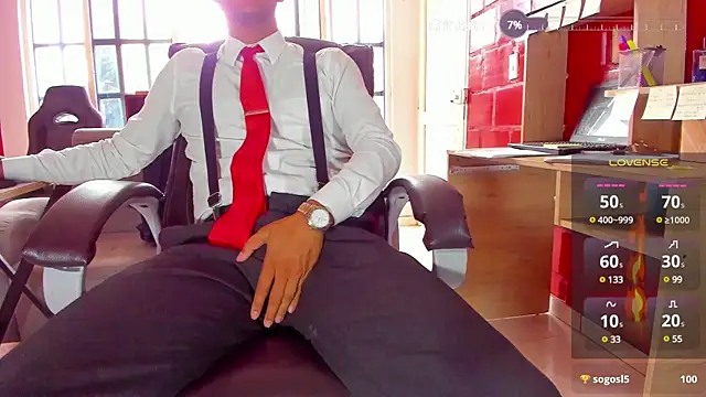 Hideintheoffice online show from 30, 12, 2024