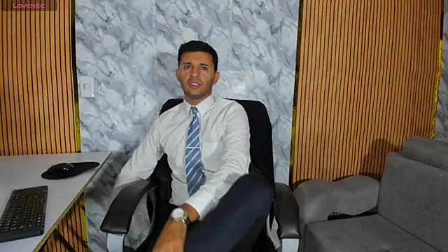 Hideintheoffice online show from 12, 9, 2025