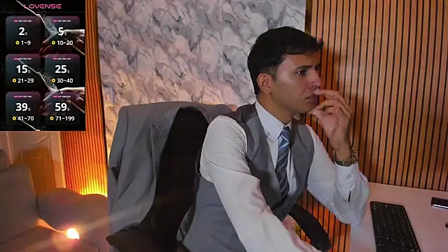 Hideintheoffice online show from 11, 10, 2025