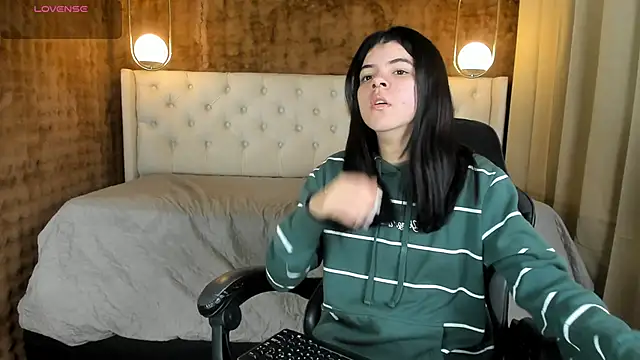 Maddy bennet online show from 19, 3, 2025