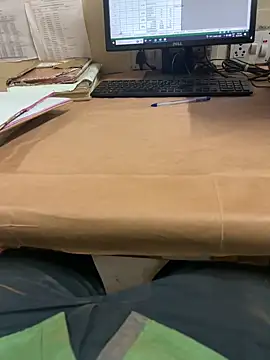 Hillz king 98 online show from 1, 3, 2025