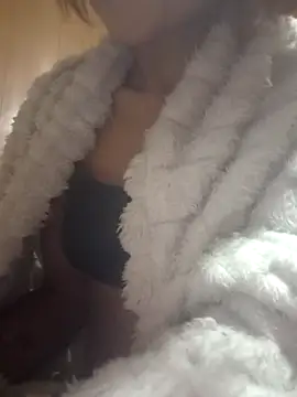 carmelbbyx22 online show from 10, 4, 2026