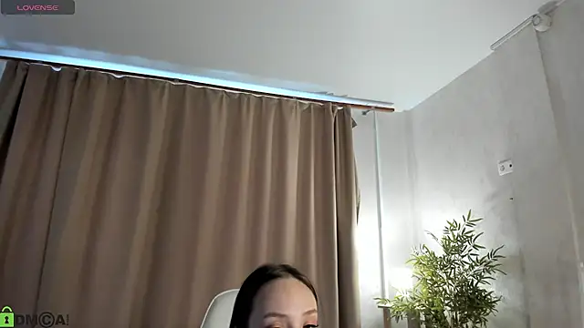Snapshot of Cheryl__Brown chatting on 13, 5, 2026 Cheryl Brown online show from 13, 5, 2026