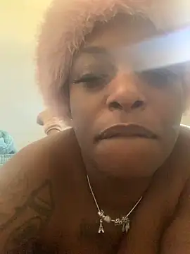 honeywetpussi online show from 24, 12, 2024