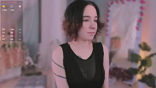 lilithlunna online show from 13, 3, 2025