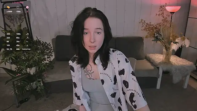 lilithlunna online show from 20, 9, 2025