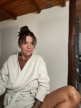 sansan2411 online show from 2, 10, 2025