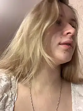 Sweet white chocolate online show from 31, 1, 2025