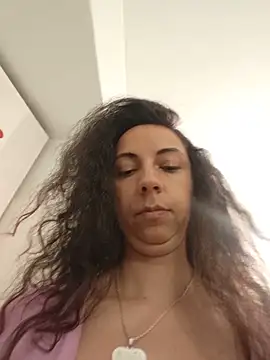 Snapshot of naughty69curls chatting on 1, 6, 2026 naughty69curls online show from 1, 6, 2026