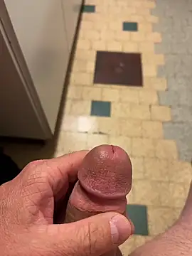 mikiss789 online show from 29, 10, 2025