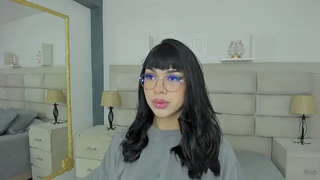 Snapshot of RoseCassie chatting on 14, 2, 2025 RoseCassie online show from 14, 2, 2025