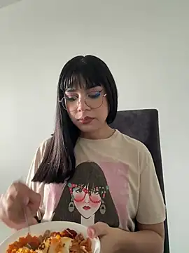 Snapshot of RoseCassie chatting on 9, 3, 2025 RoseCassie online show from 9, 3, 2025