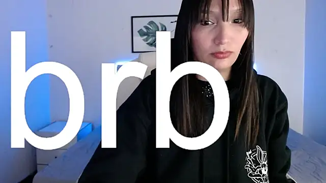 mia collens online show from 23, 11, 2025