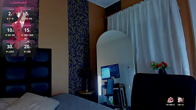 Snapshot of hinata_itachi chatting on 24, 11, 2025 hinata itachi online show from 24, 11, 2025