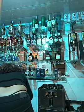 Snapshot of lauraltt chatting on 15, 9, 2025 lauraltt online show from 15, 9, 2025