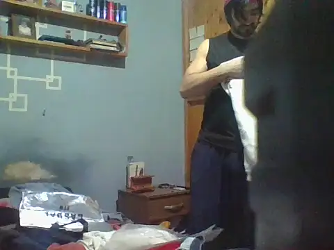 Snapshot of italianbighorse22 chatting on 10, 7, 2026 italianbighorse22 online show from 10, 7, 2026