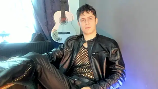 Snapshot of Antonello_Vannucci chatting on 28, 11, 2025 Antonello Vannucci online show from 28, 11, 2025