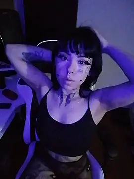 xbabymoonx online show from 8, 10, 2025