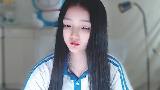 xiao-xiao-D online show from 8, 2, 2025