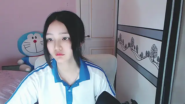 xiao-xiao-D online show from 22, 2, 2025