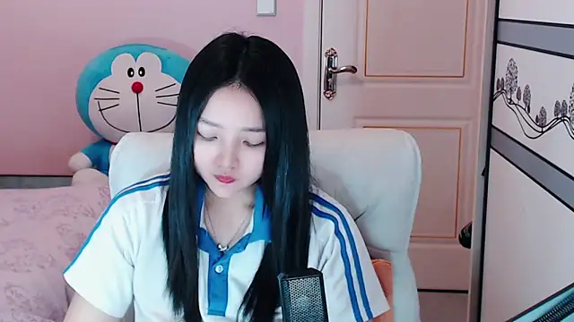 xiao-xiao-D online show from 28, 2, 2025