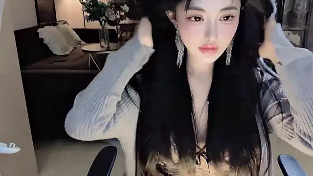 Snapshot of Irene--- chatting on 7, 2, 2025 Irene--- online show from 7, 2, 2025