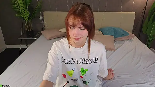 Mollly Rouge online show from 29, 4, 2026