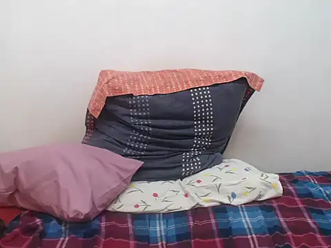 DarkCreamx online show from 20, 12, 2024