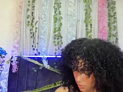 CintiaWalker online show from 20, 10, 2025