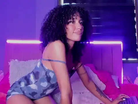 CintiaWalker online show from 23, 11, 2025