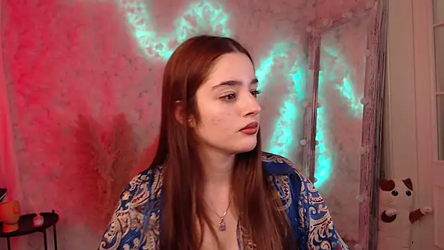 Lolly lipss  online show from 19, 12, 2024