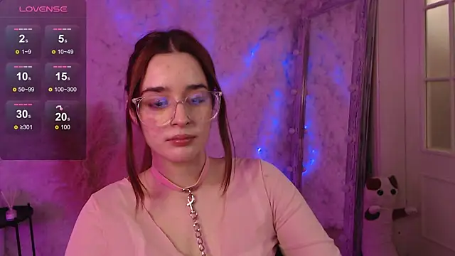 Lolly lipss  online show from 22, 12, 2024