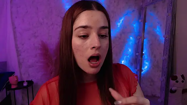 Lolly lipss  online show from 23, 12, 2024